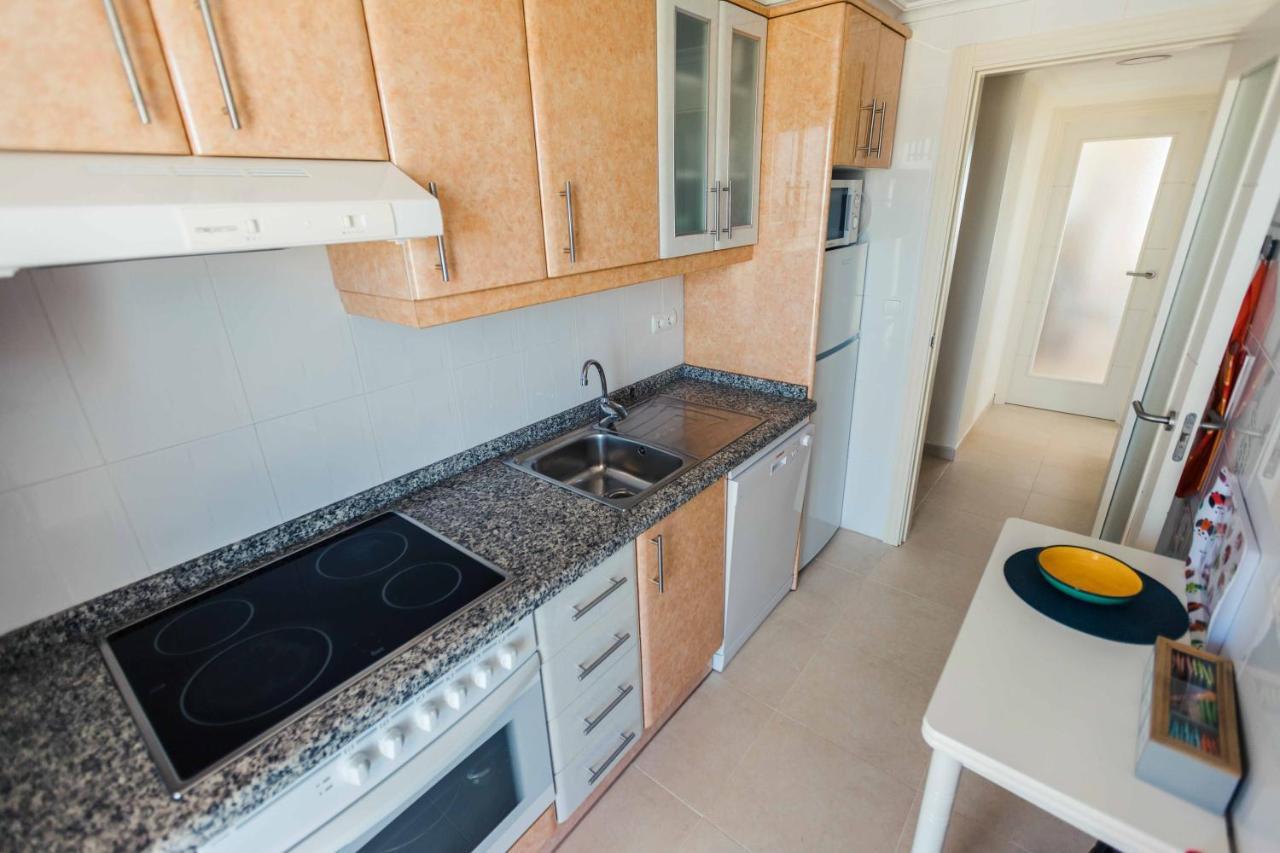 En La Playa. Planta 19. Vistas Espectaculares. 2 Terrazas. Apartment กัลเป ภายนอก รูปภาพ