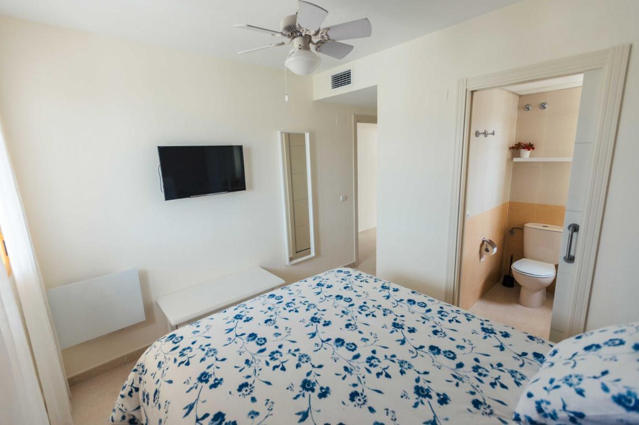 En La Playa. Planta 19. Vistas Espectaculares. 2 Terrazas. Apartment กัลเป ภายนอก รูปภาพ