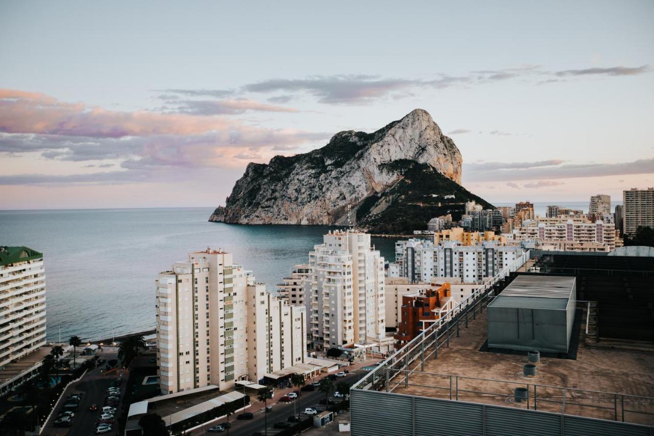En La Playa. Planta 19. Vistas Espectaculares. 2 Terrazas. Apartment กัลเป ภายนอก รูปภาพ